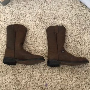 Justin’s boots